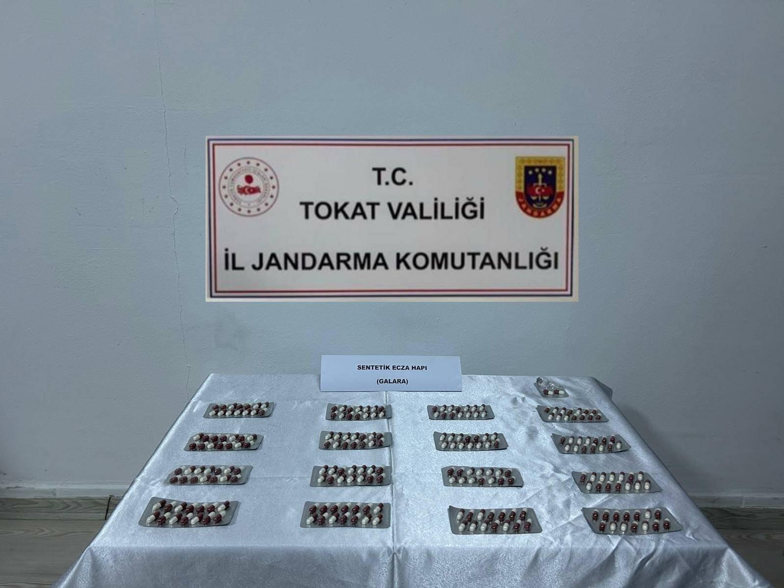 Tokat Jandarma’dan Uyuşturucu, Sahte Alkol ve Tarihi Eser Kaçakçılarına Büyük Darbe