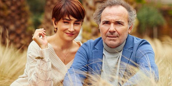 Devin Özgür Çınar kimdir, eşi kim? Devin Özgür Çınar kaç yaşında oynadığı diziler?