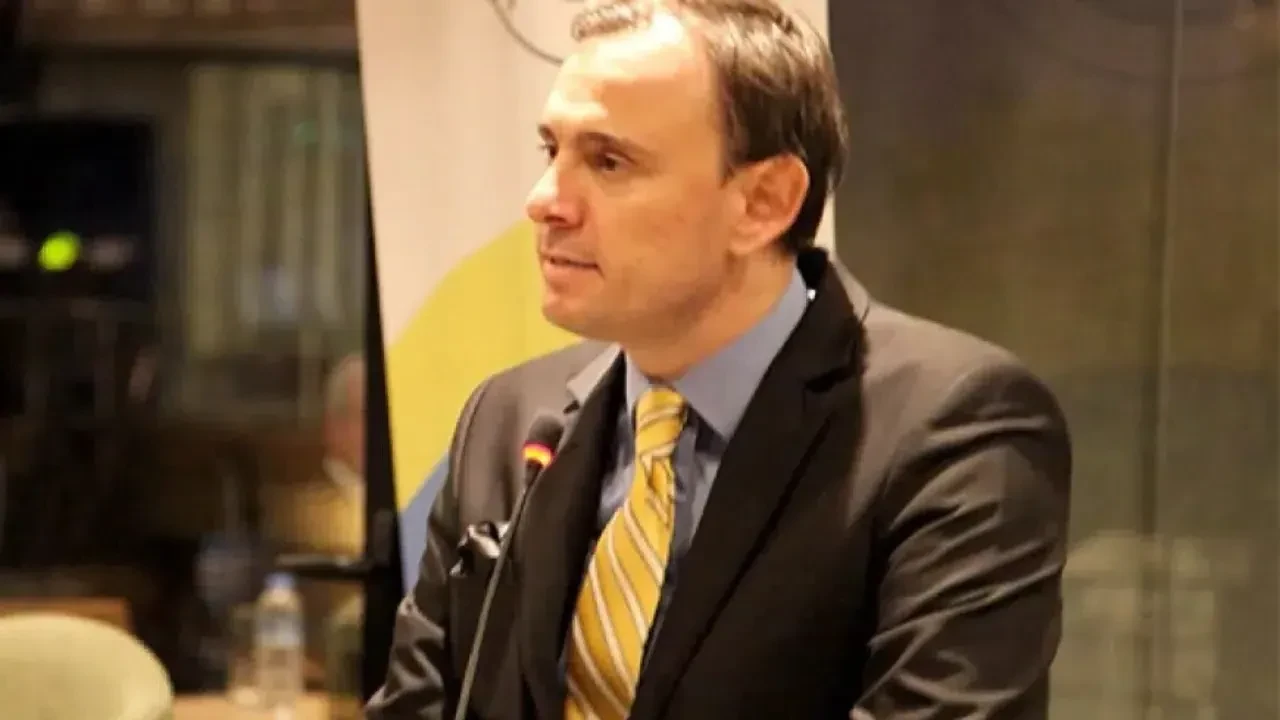 Ahmet Eler kimdir, aslen nereli, kaç yaşında, serveti? Galatasaray’ın yeni beyni hakkında