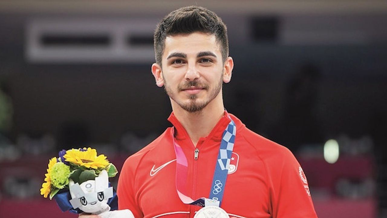 Eray Şamdan kimdir, nerelidir, kaç yaşında?