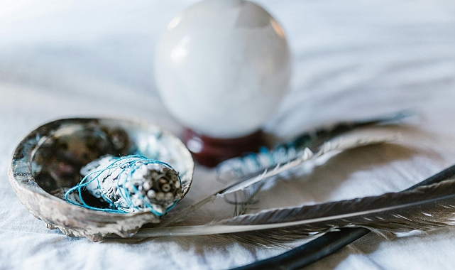 Yeni Astrolojik Rolünüzü Seçin: Önümüzdeki 9 Ay Boyunca Galaktik Frekansınızı Belirleyin