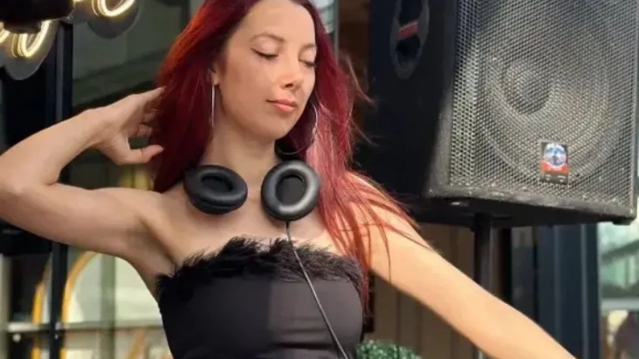 DJ Elif Özcan kimdir? Kaç yaşında, aslen nereli, neden öldü?