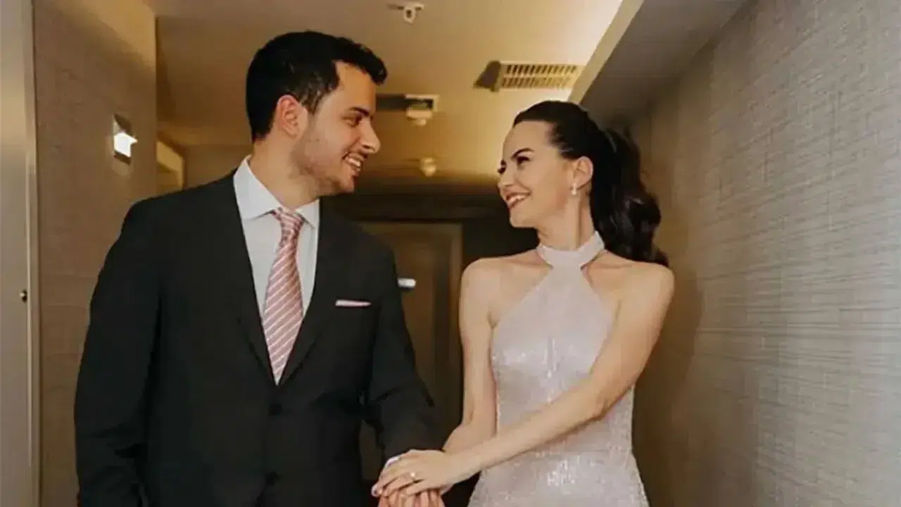 Ünlü Oyuncu Ezgi Şenler’in Yeni Eşi: Futbol Menajeri Ömer Gürgen’in Gizli Hayatı Ortaya Çıktı