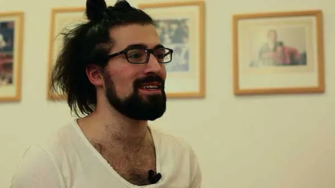 Masis Aram Gözbek kimdir, aslen nereli, babası kim, kaç yaşında? Usta sanatçı ve kariyer çalışmaları